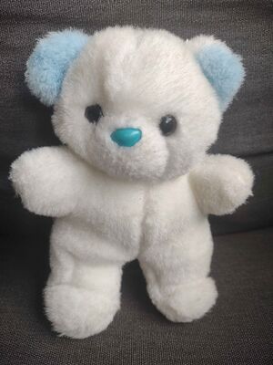 Beertje Crystal Official Portrait 2025.jpg