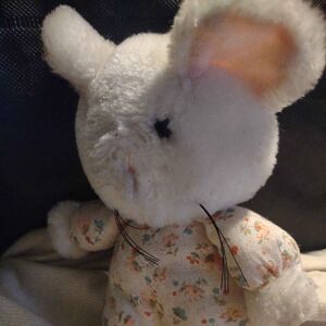 Mousey Antoinette Official Portrait 2025 Square.jpg